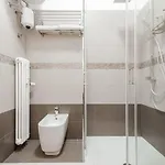 Centro Storico - Stazione A 500m Strategico Elegant Loft Апартаменты