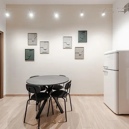 Centro Storico - Stazione A 500m Strategico Elegant Loft Lejlighed *